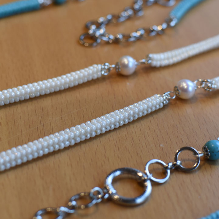 �t�����̃l�b�N���X