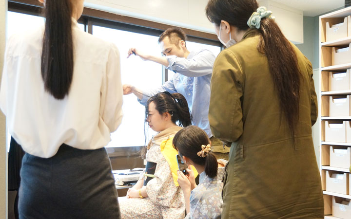 ���{���}�Ӂ@070 ���莭�̎q