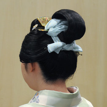 ���{���}�� 102 ���R