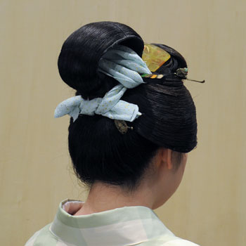 ���{���}�� 102 ���R