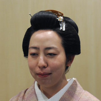 ���{���}�� 103 ��ǕԂ�