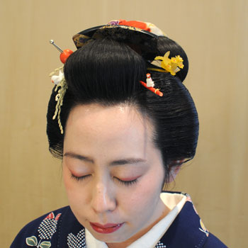 ���{���}�Ӂ@105 �z�V�_