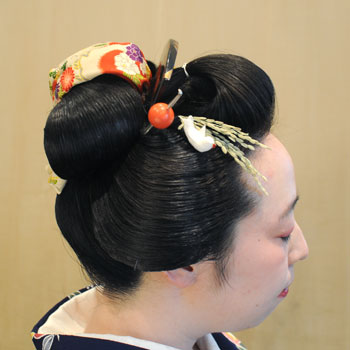 ���{���}�Ӂ@105 �z�V�_