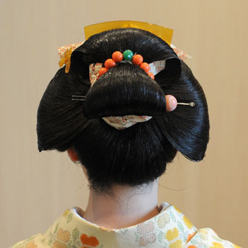 ���{���}�� 111 �z���c