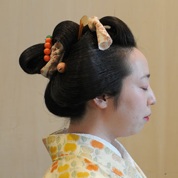 ���{���}�� 111 �z���c