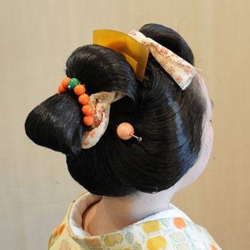 ���{���}�� 111 �z���c