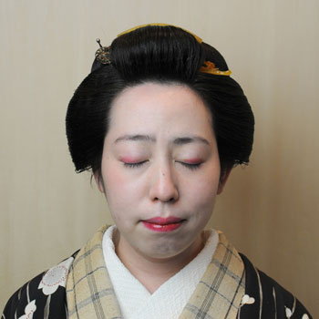 ���{���}�� 112 ��ǕԂ�