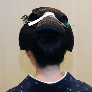 ���{���}�� 125 �Ԃ����c