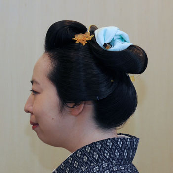 ���{���}�Ӂ@130 ���莭�̎q