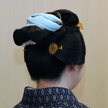 ���{���}�Ӂ@130 ���莭�̎q