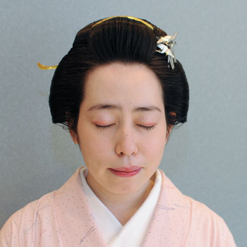 ���{���}�� 135 ����