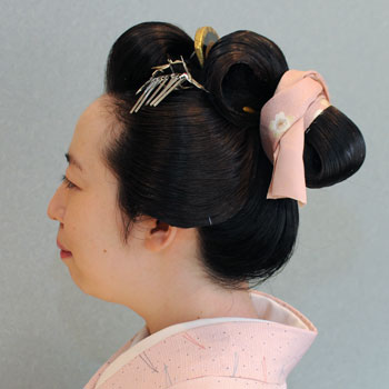 ���{���}�� 135 ����