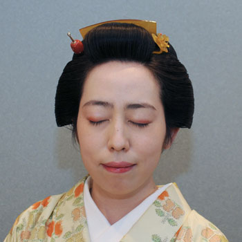 ���{���}�� 142 ��ǕԂ�