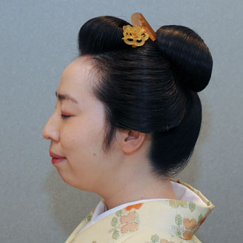 ���{���}�� 142 ��ǕԂ�