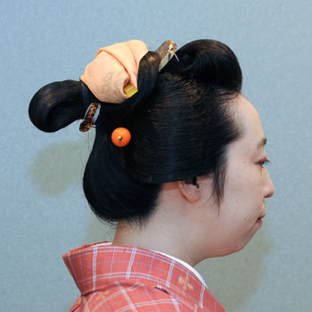 ���{���}�� 144 ���c������