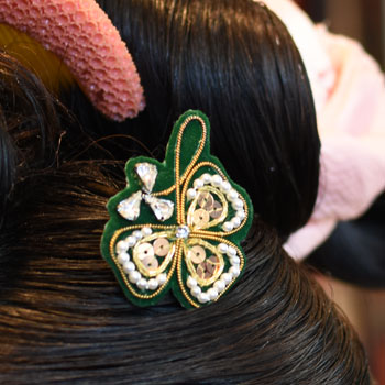 ���{���}�� 161 ����