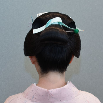 ���{���}�� 176 �Ԃ����c