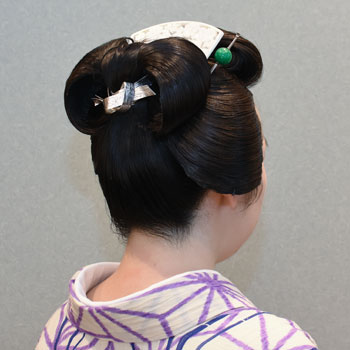 ���{���}�� 103 ��ǕԂ�