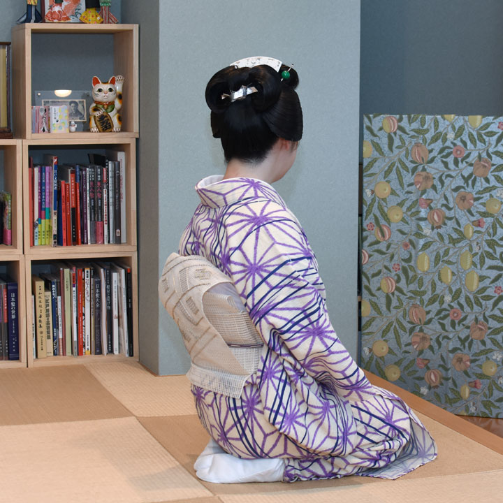 ���{���}�� 160 ��ǕԂ�