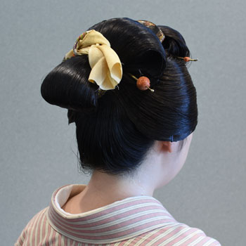 ���{���}�� 183 �Ԃ����c