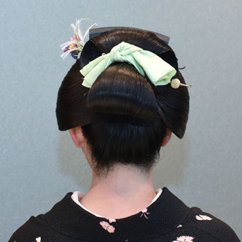 ���{���}�� 185 ����