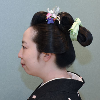 ���{���}�� 185 ����