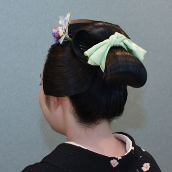 ���{���}�� 185 ����