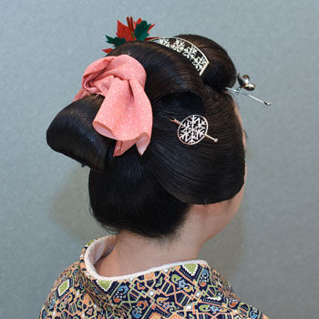 ���{���}�� 196 ����