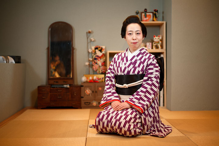 ���{���}�� 200 ���c�i���a�t�j