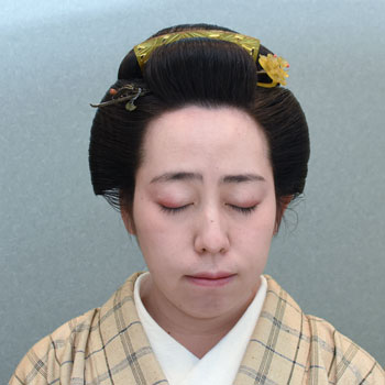 ���{���}�� 204 ����