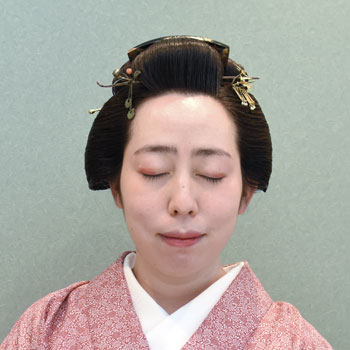 ���{���}�� 210 ����