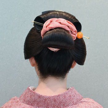 ���{���}�� 210 ����