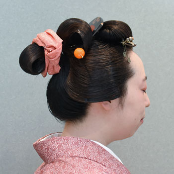 ���{���}�� 210 ����