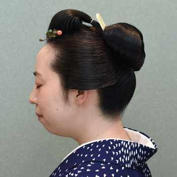 ���{���}�� 217 ��ǕԂ�