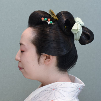 ���{���}�� 218 ����