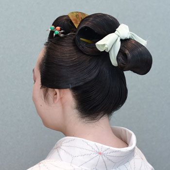 ���{���}�� 218 ����