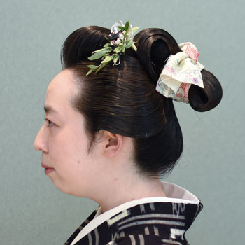 ���{���}�� 220 ����