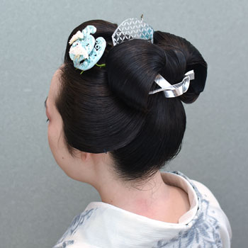 ���{���}�� 222 ��ǕԂ�