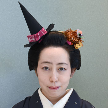 ���{���}�� 228 ����