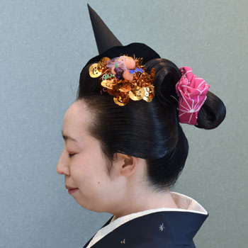 ���{���}�� 228 ����