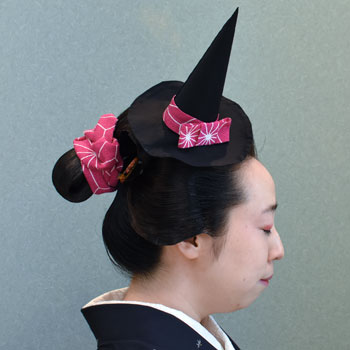 ���{���}�� 228 ����